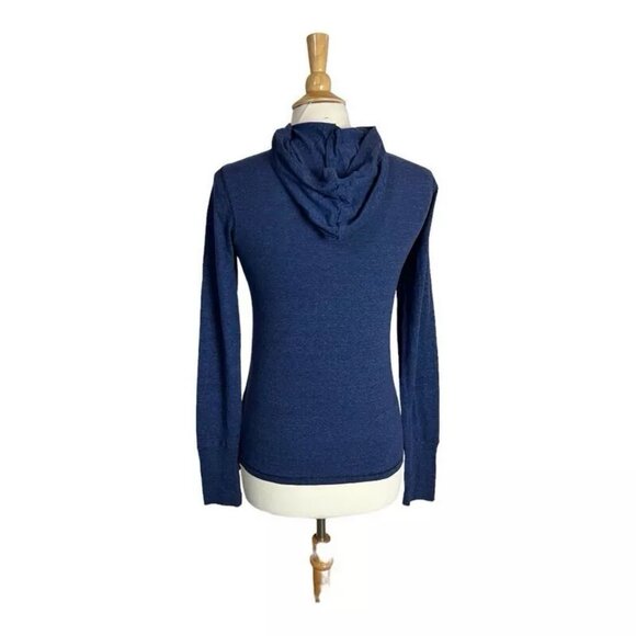 ALO Shirt Top Small Long Sleeve Hooded T-shirt Thumb Hole Athletic Black Tee - Picture 2 of 6